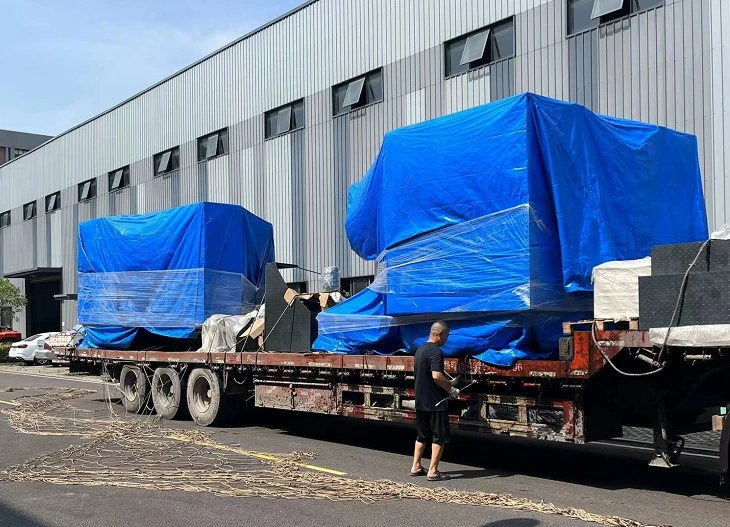 CNC Machine Delivery CNC Machine Delivery
